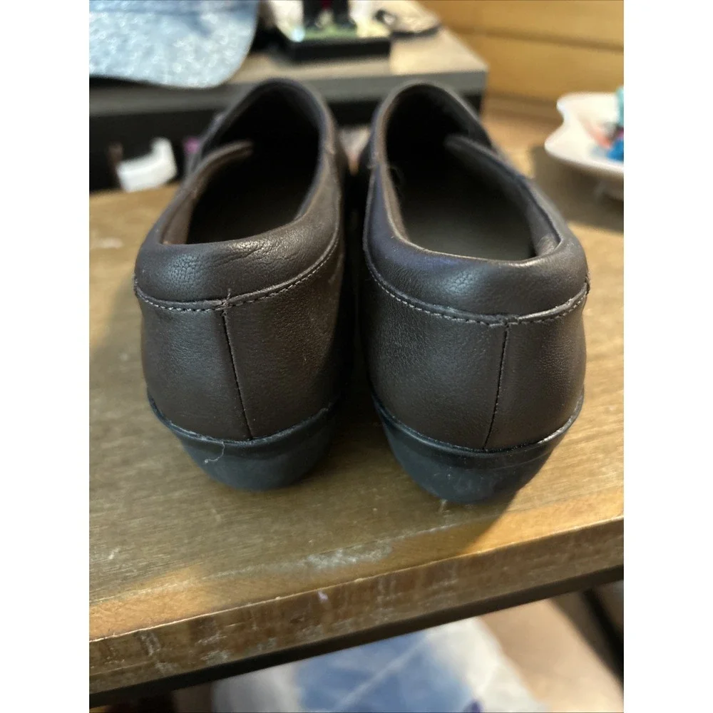 Clarks Hope Shine Women's Brown Leather Loafers‎ Size 7 1/2M